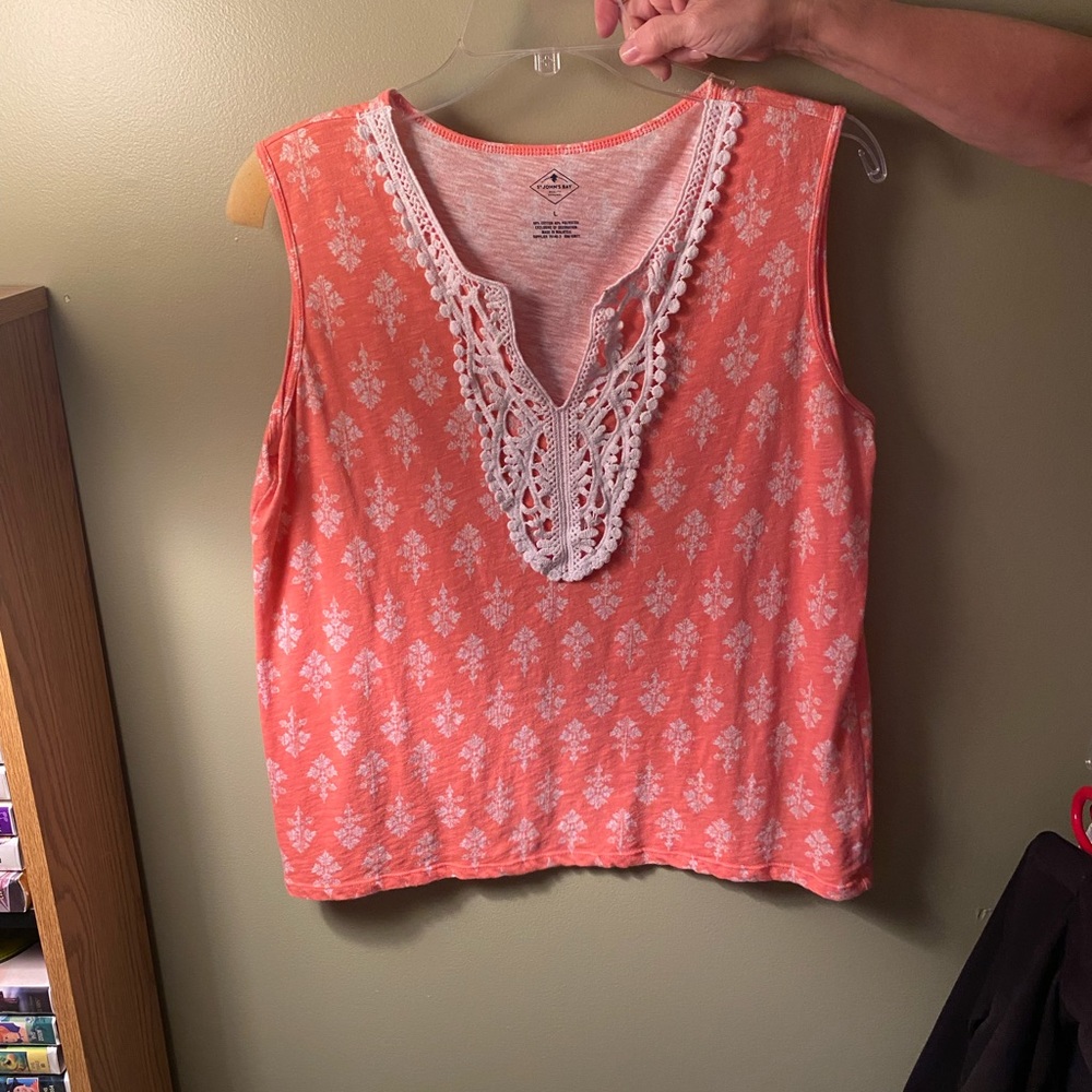 Women’s tank